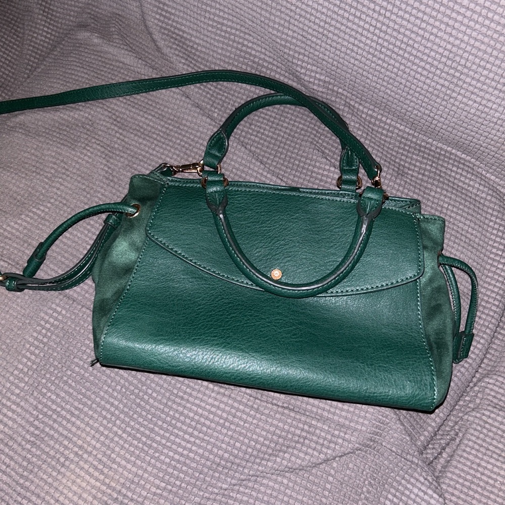 Crossbody purse
